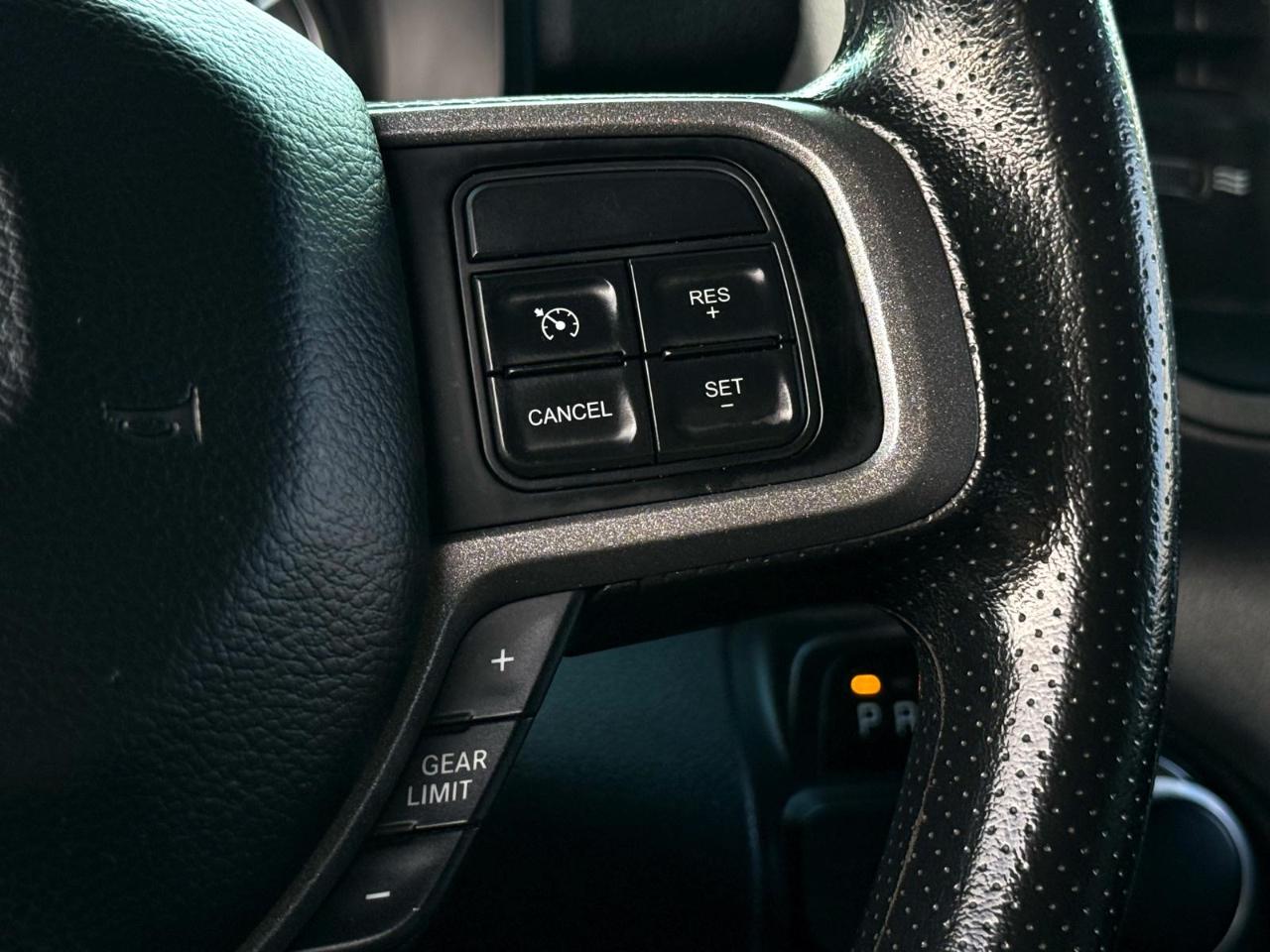 RAM 2500 Tradesman Crew Cab SWB 4WD 2020