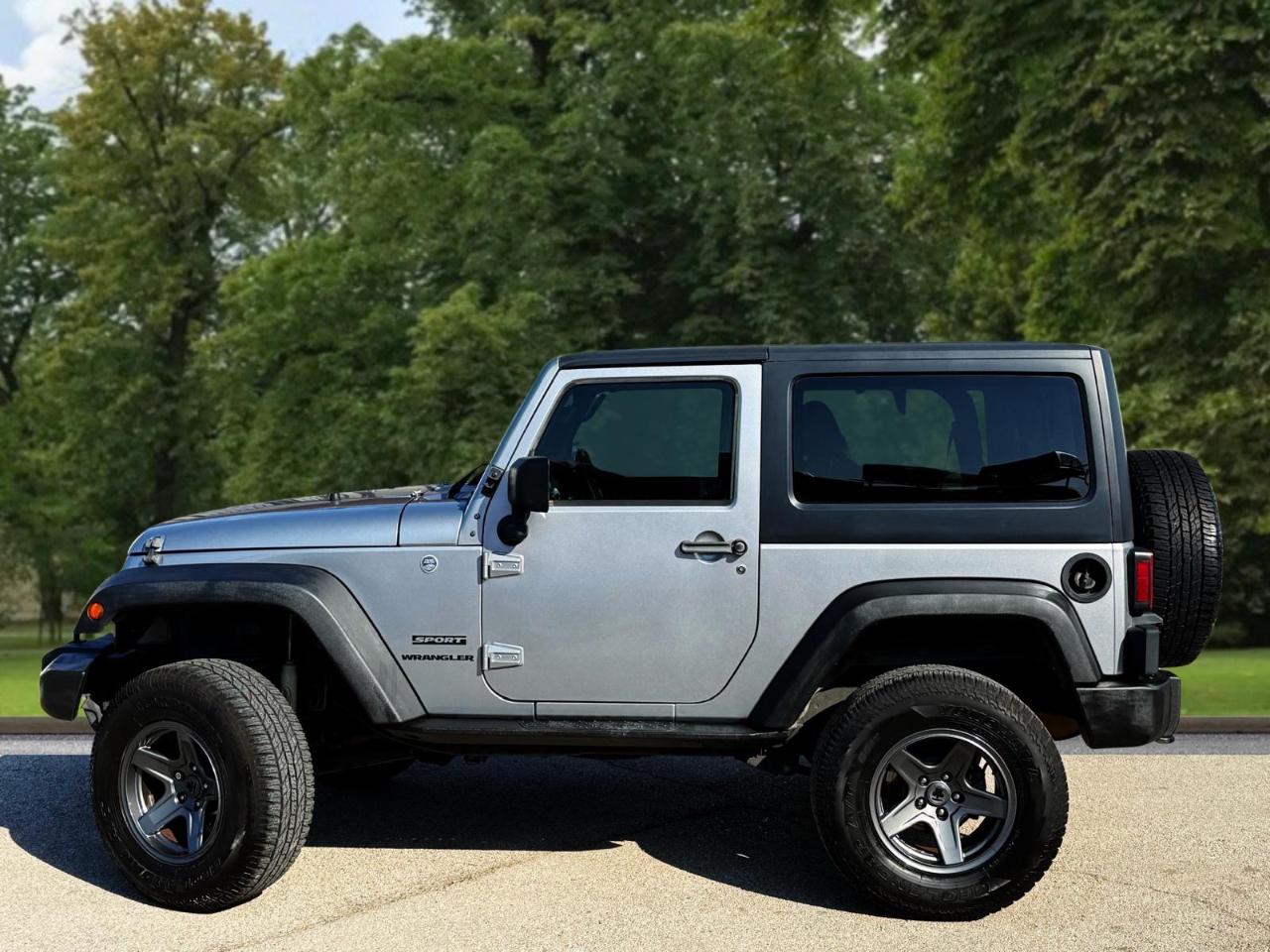 Jeep Wrangler Sport 4WD 2017