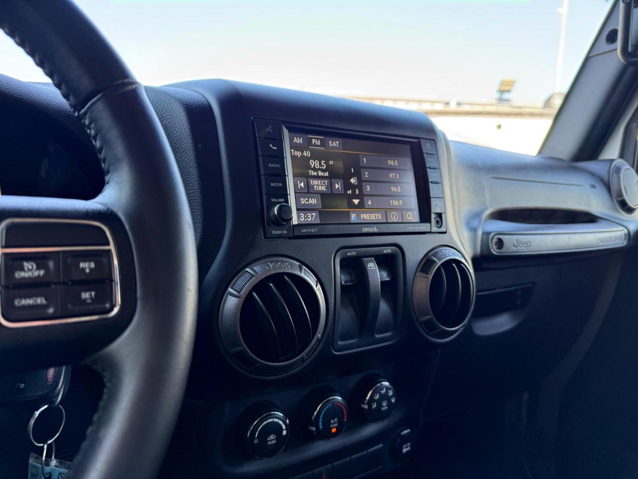 Jeep Wrangler Sport 4WD 2017