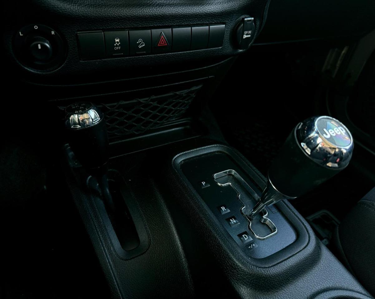 Jeep Wrangler Sport 4WD 2017