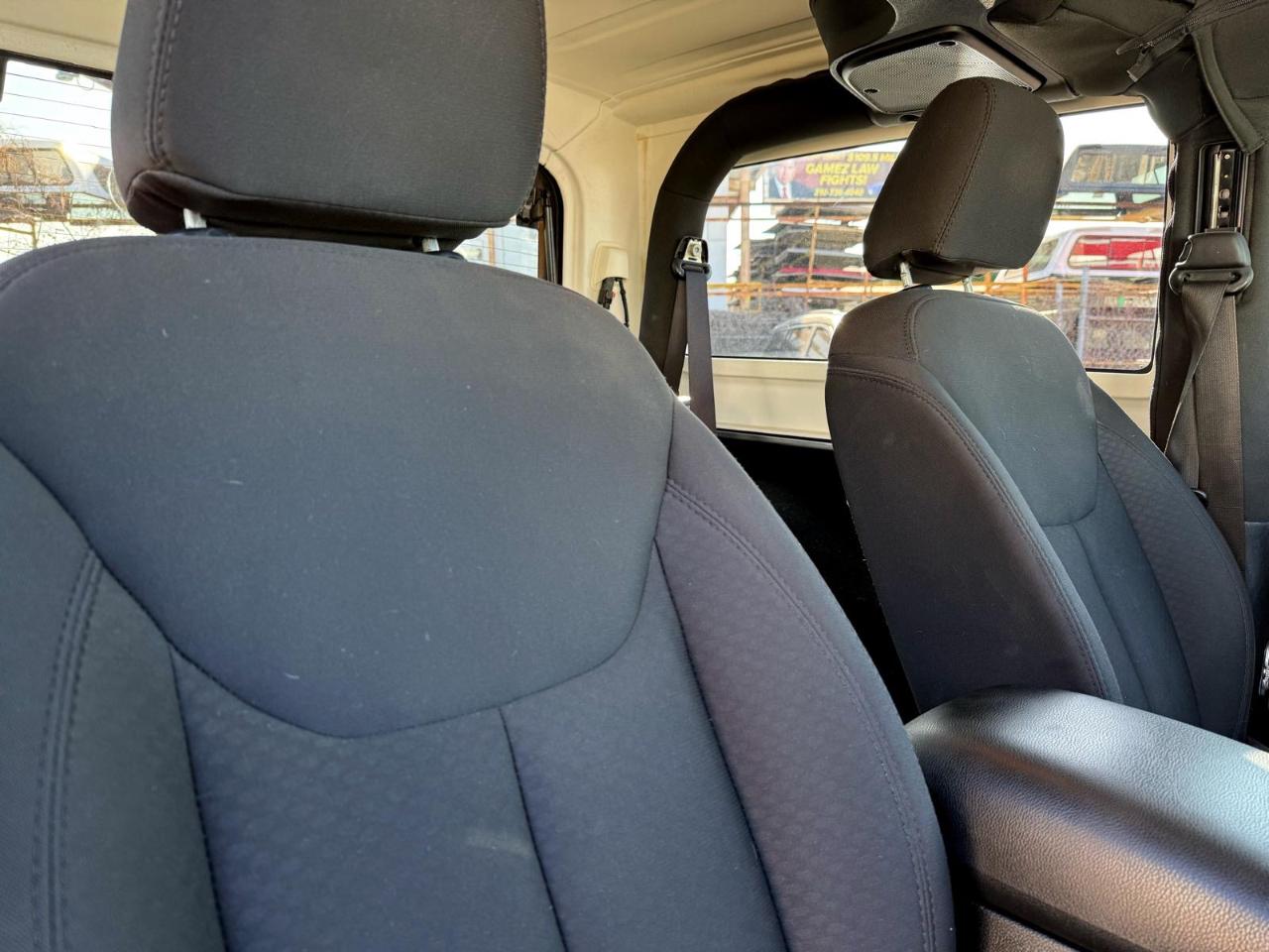 Jeep Wrangler Sport 4WD 2017