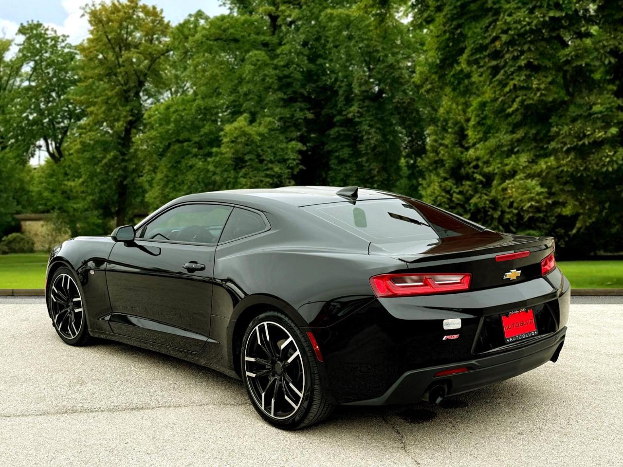 Chevrolet Camaro 1LT Coupe 8A 2018