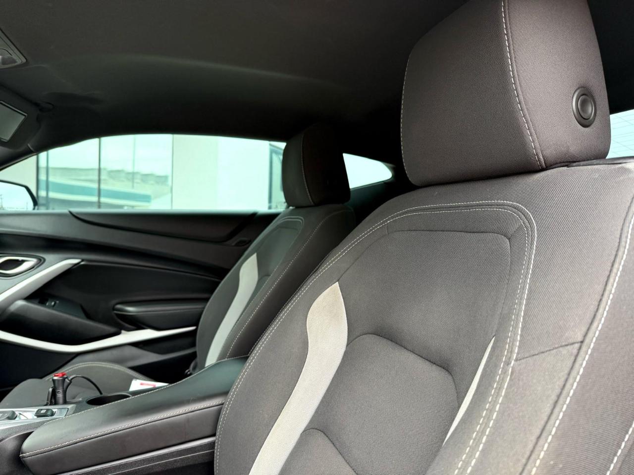 Chevrolet Camaro 1LT Coupe 8A 2018