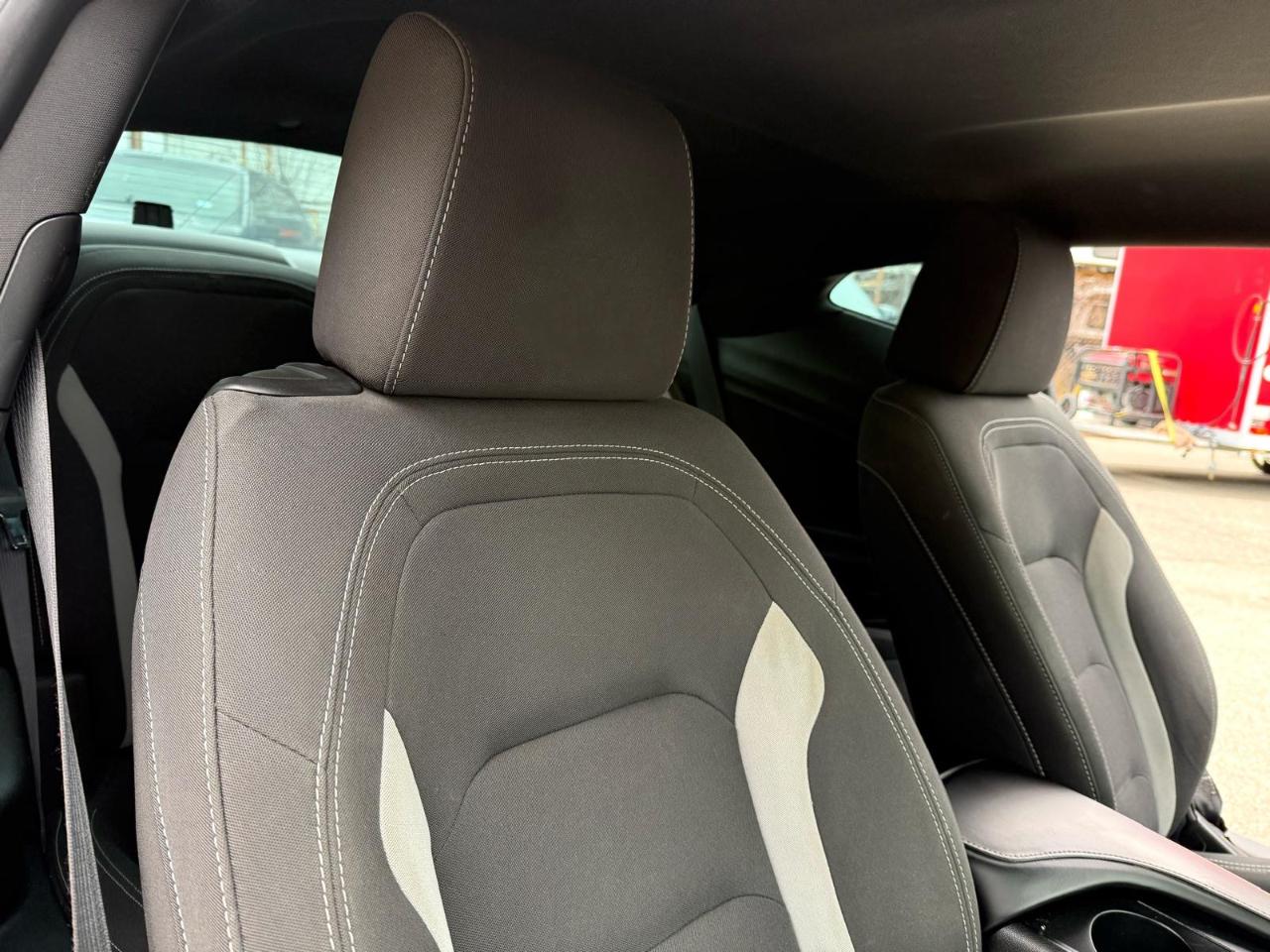 Chevrolet Camaro 1LT Coupe 8A 2018