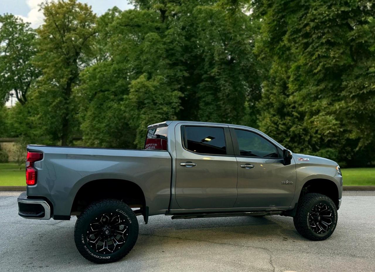 Chevrolet Silverado 1500 LT Crew Cab 4WD 2021