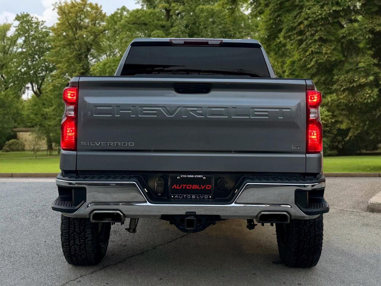 Chevrolet Silverado 1500 LT Crew Cab 4WD 2021