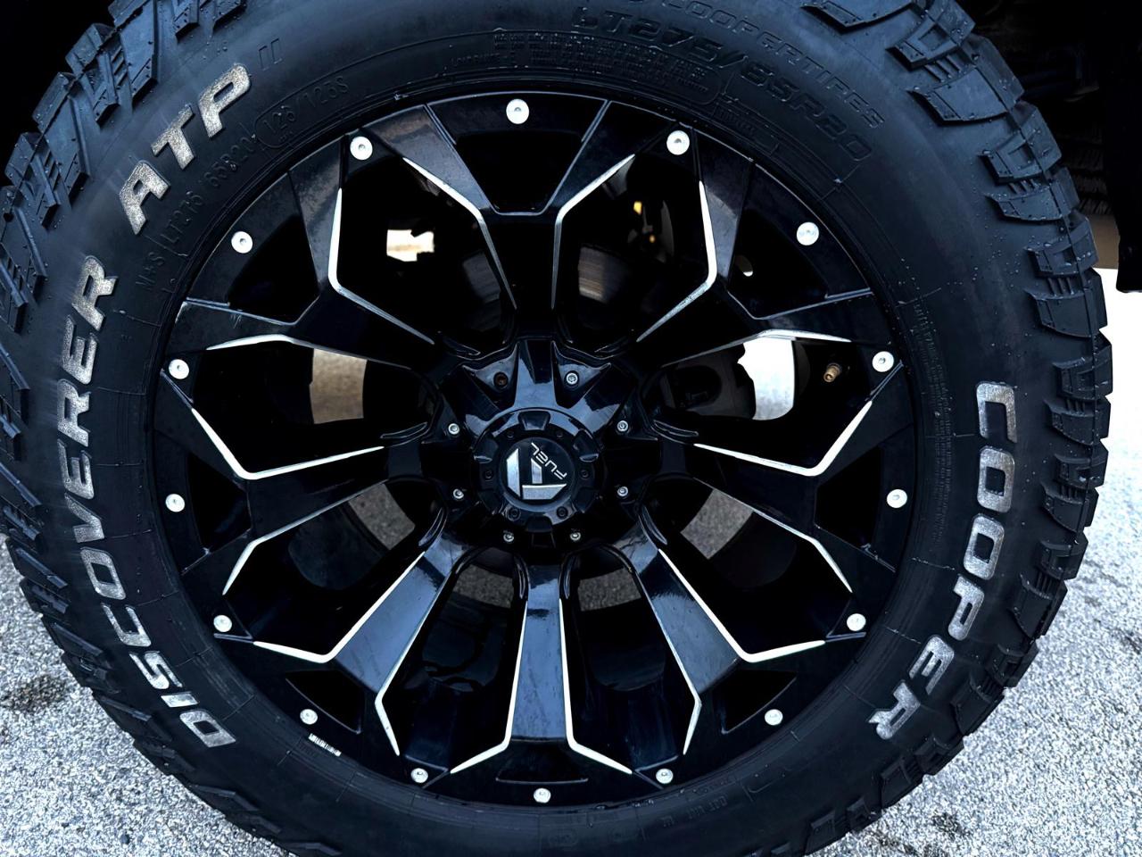 Chevrolet Silverado 1500 LT Crew Cab 4WD 2021