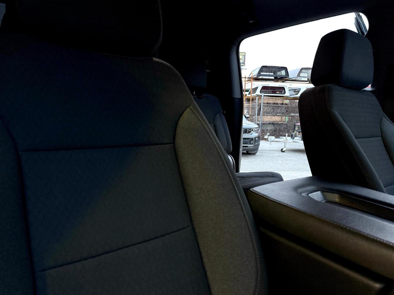 Chevrolet Silverado 1500 LT Crew Cab 4WD 2021