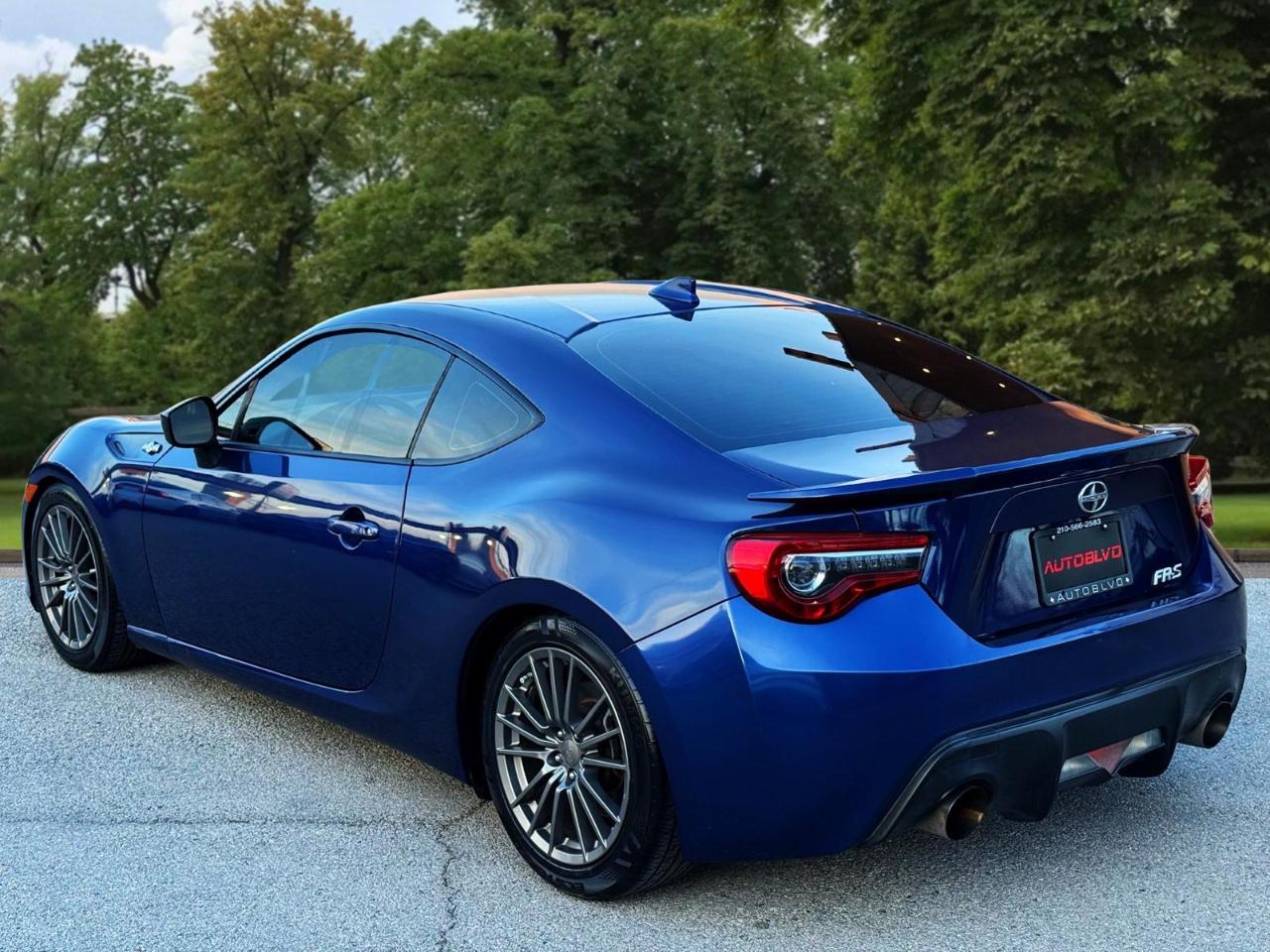 Scion FR-S 6MT 2015