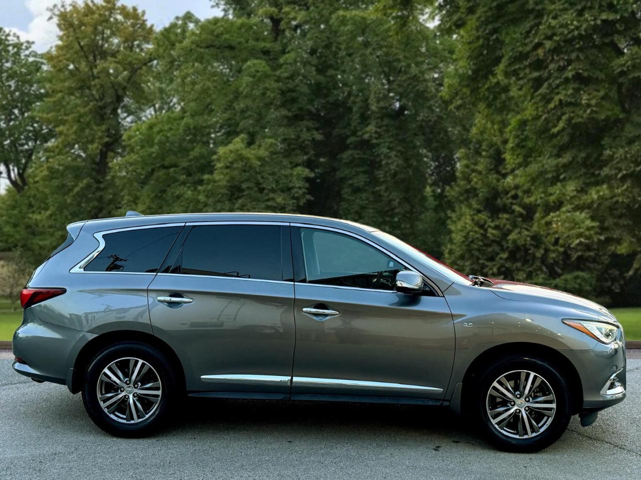 Infiniti QX60 PURE 2020