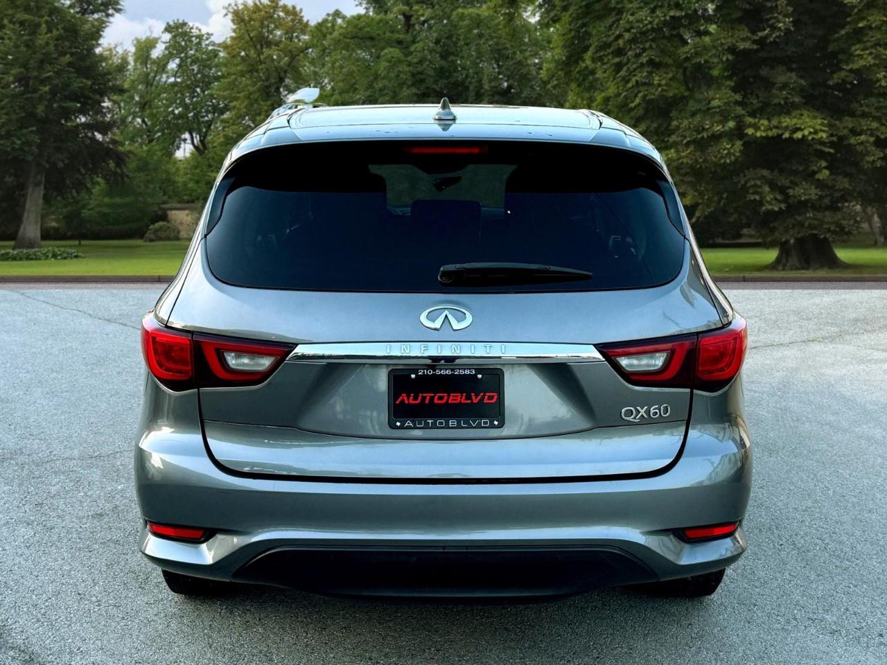 Infiniti QX60 PURE 2020