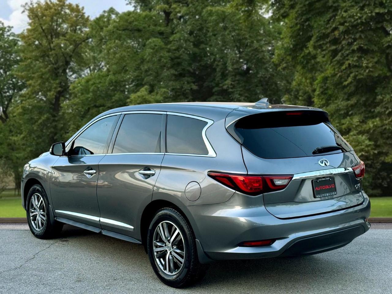 Infiniti QX60 PURE 2020