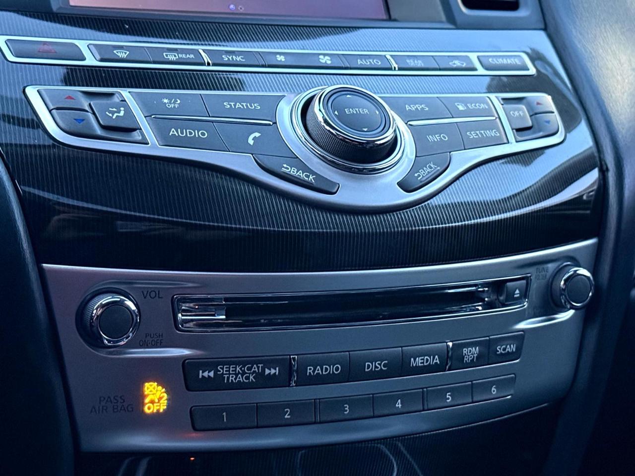 Infiniti QX60 PURE 2020