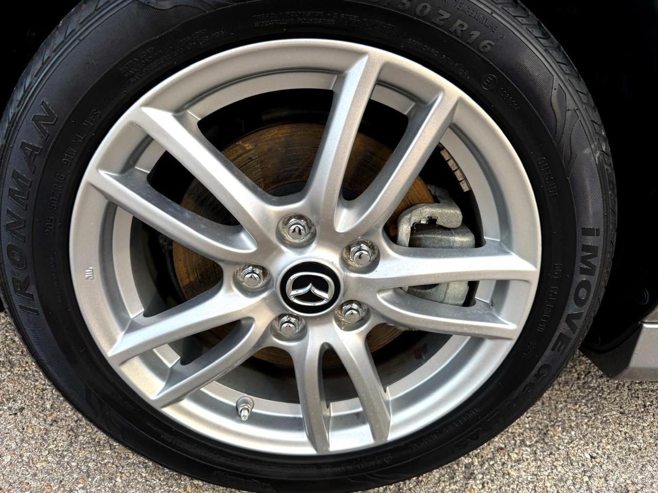 Mazda MX-5 Miata Sport AT 2014