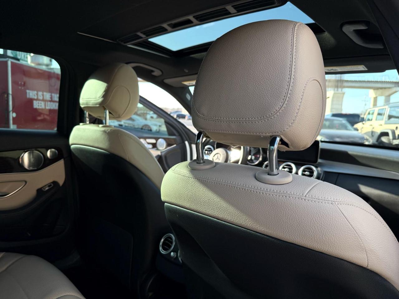 Mercedes-Benz C-Class C 300 Sedan 2019