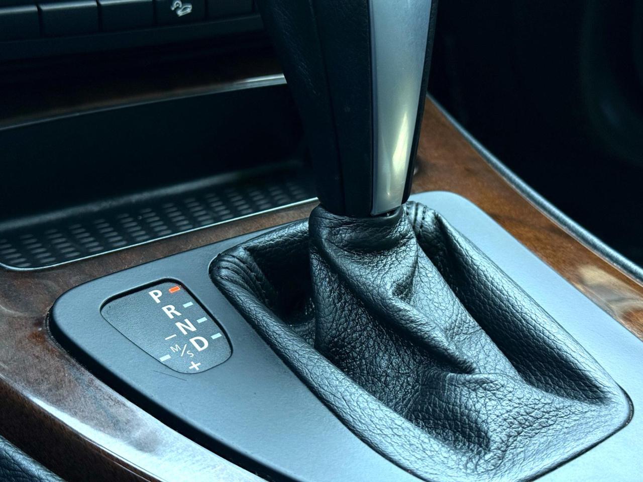 BMW 3-Series 328i xDrive 2011