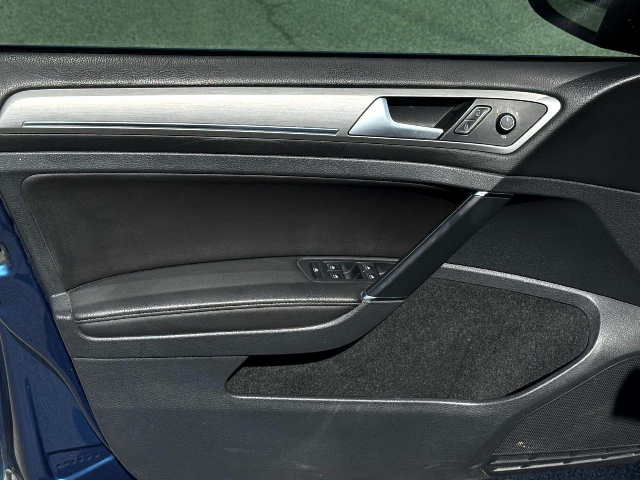 Volkswagen Golf SportWagen TDI S 6M 2015