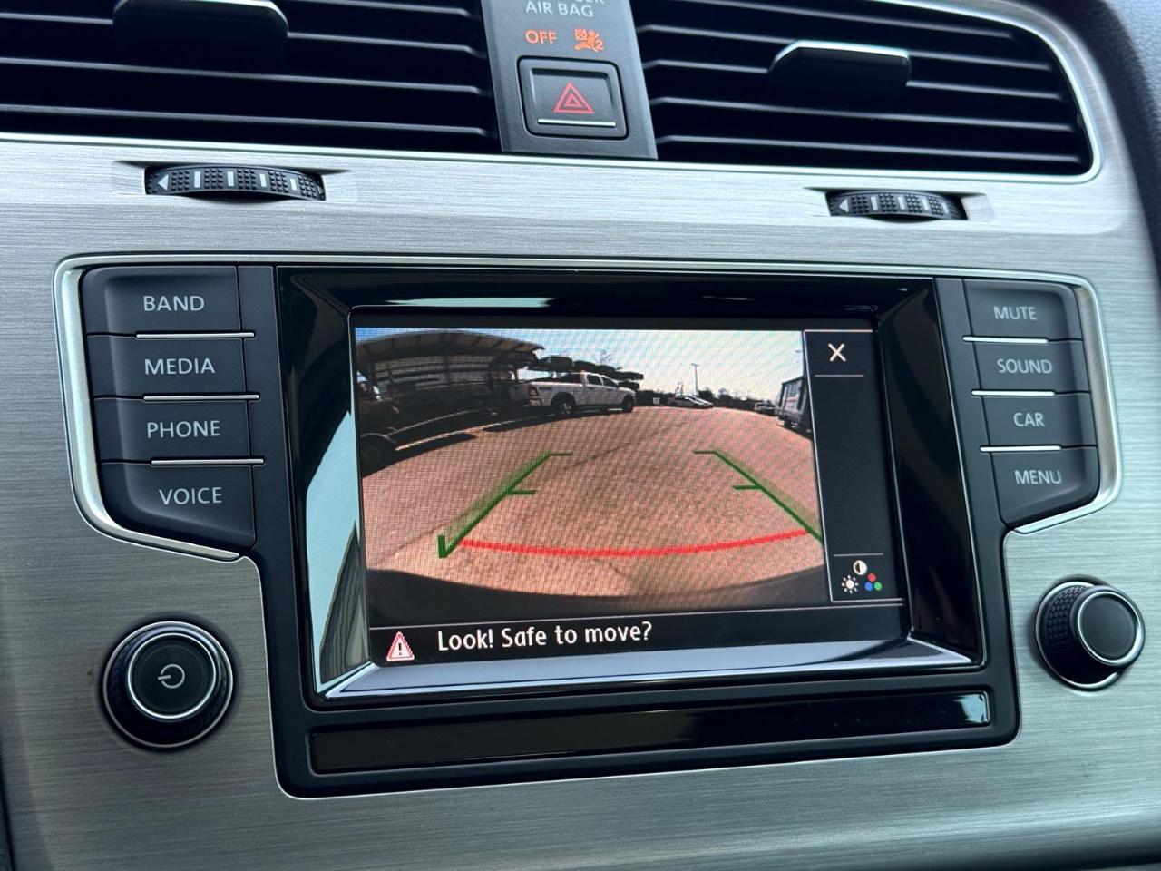 Volkswagen Golf SportWagen TDI S 6M 2015