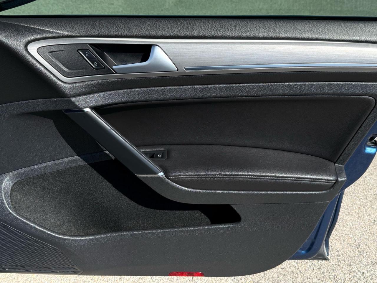 Volkswagen Golf SportWagen TDI S 6M 2015