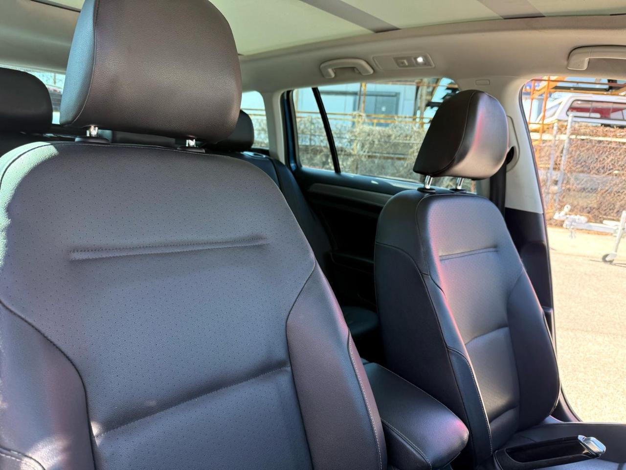 Volkswagen Golf SportWagen TDI S 6M 2015