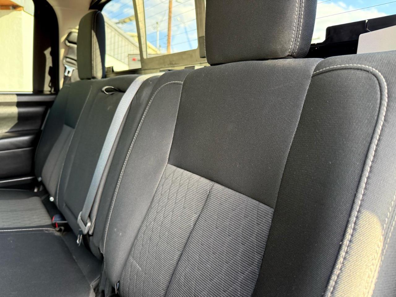 Nissan Titan 4x4 Crew Cab SV 2018