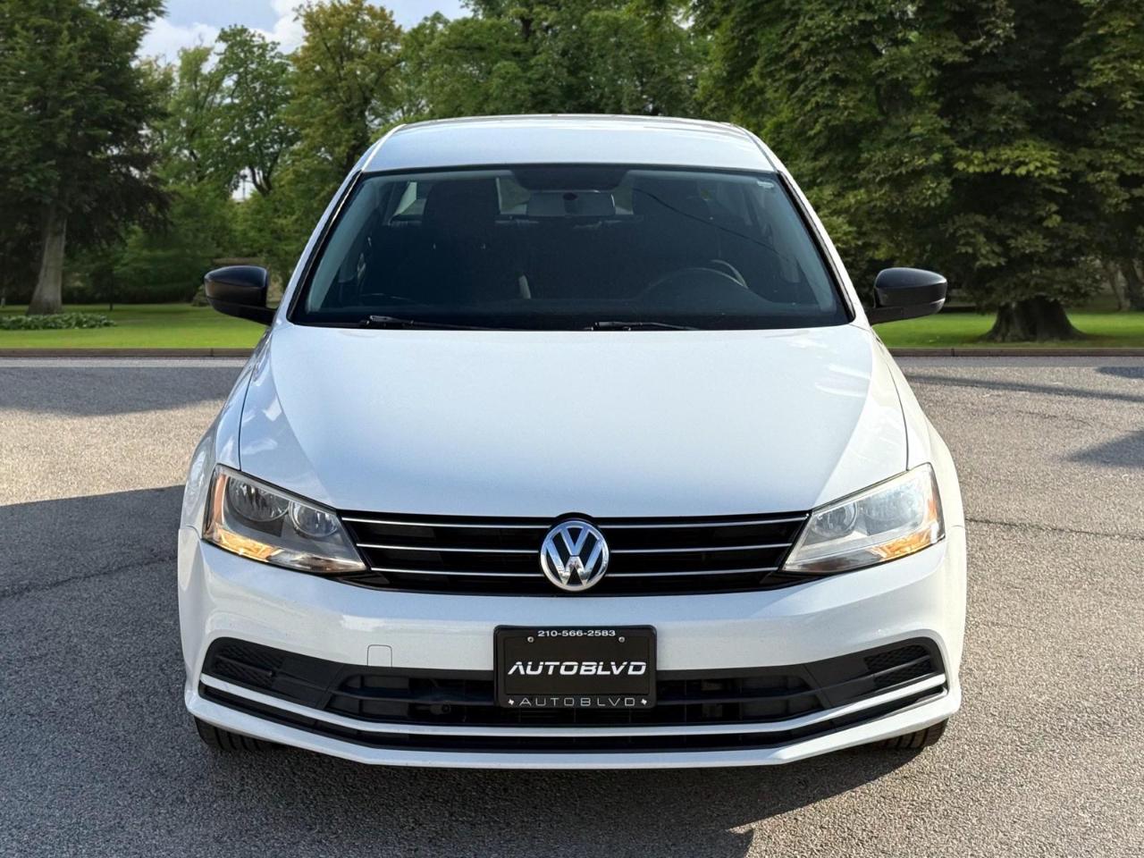 Volkswagen Jetta Sedan 4dr Auto 2.0L S 2015