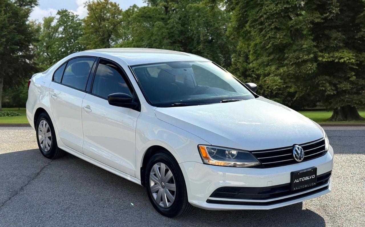 Volkswagen Jetta Sedan 4dr Auto 2.0L S 2015