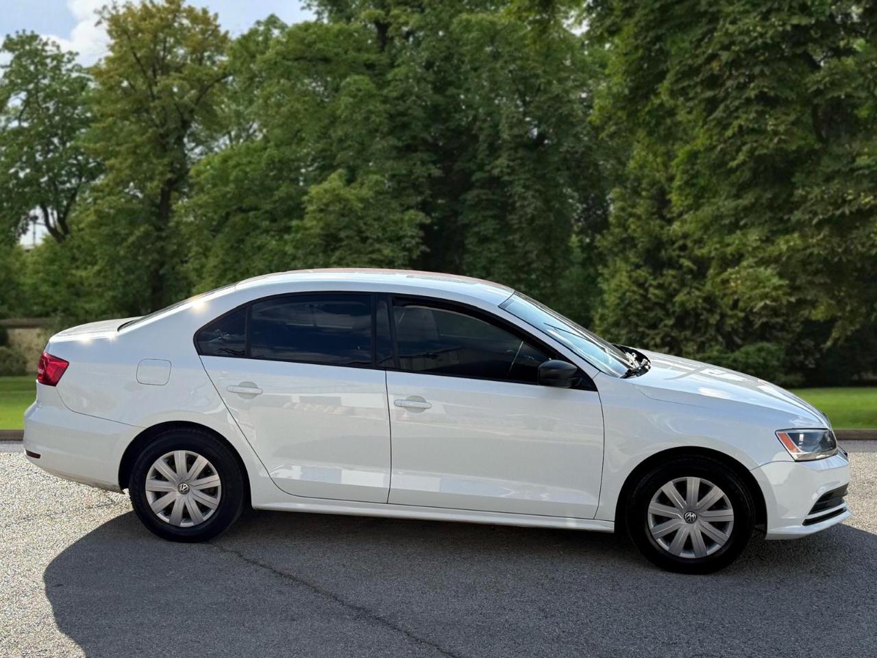 Volkswagen Jetta Sedan 4dr Auto 2.0L S 2015