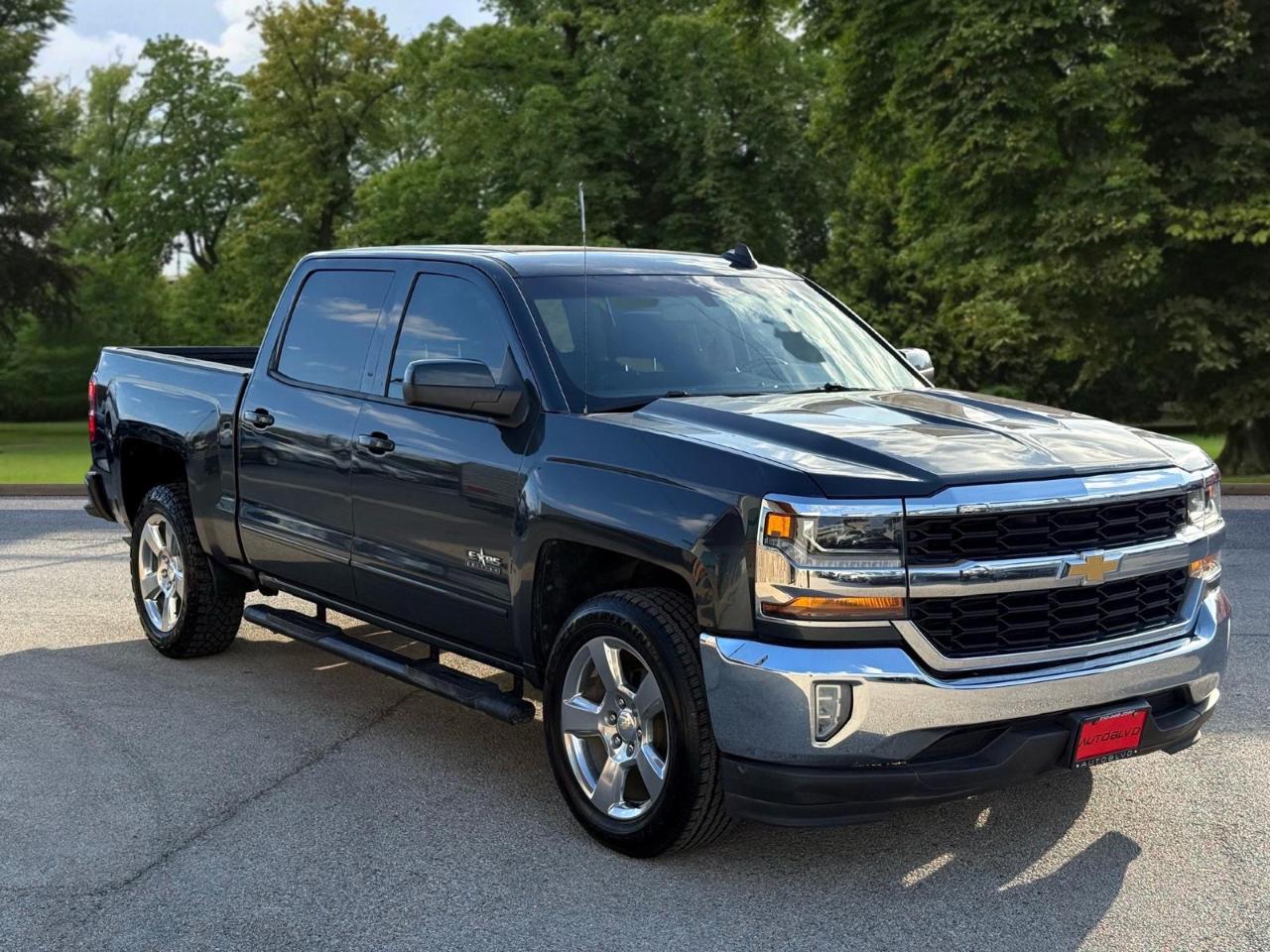 Chevrolet Silverado 1500 2WD Crew Cab 143.5" LT w/1LT 2018