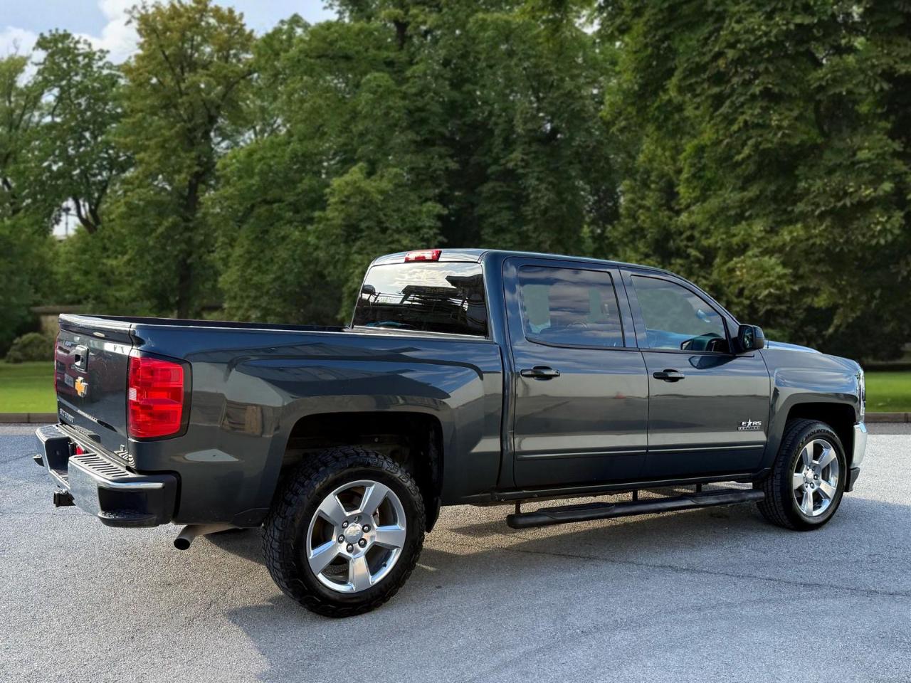 Chevrolet Silverado 1500 2WD Crew Cab 143.5" LT w/1LT 2018