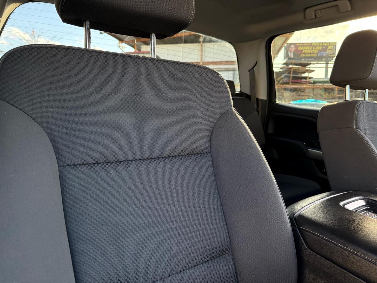 Chevrolet Silverado 1500 2WD Crew Cab 143.5" LT w/1LT 2018