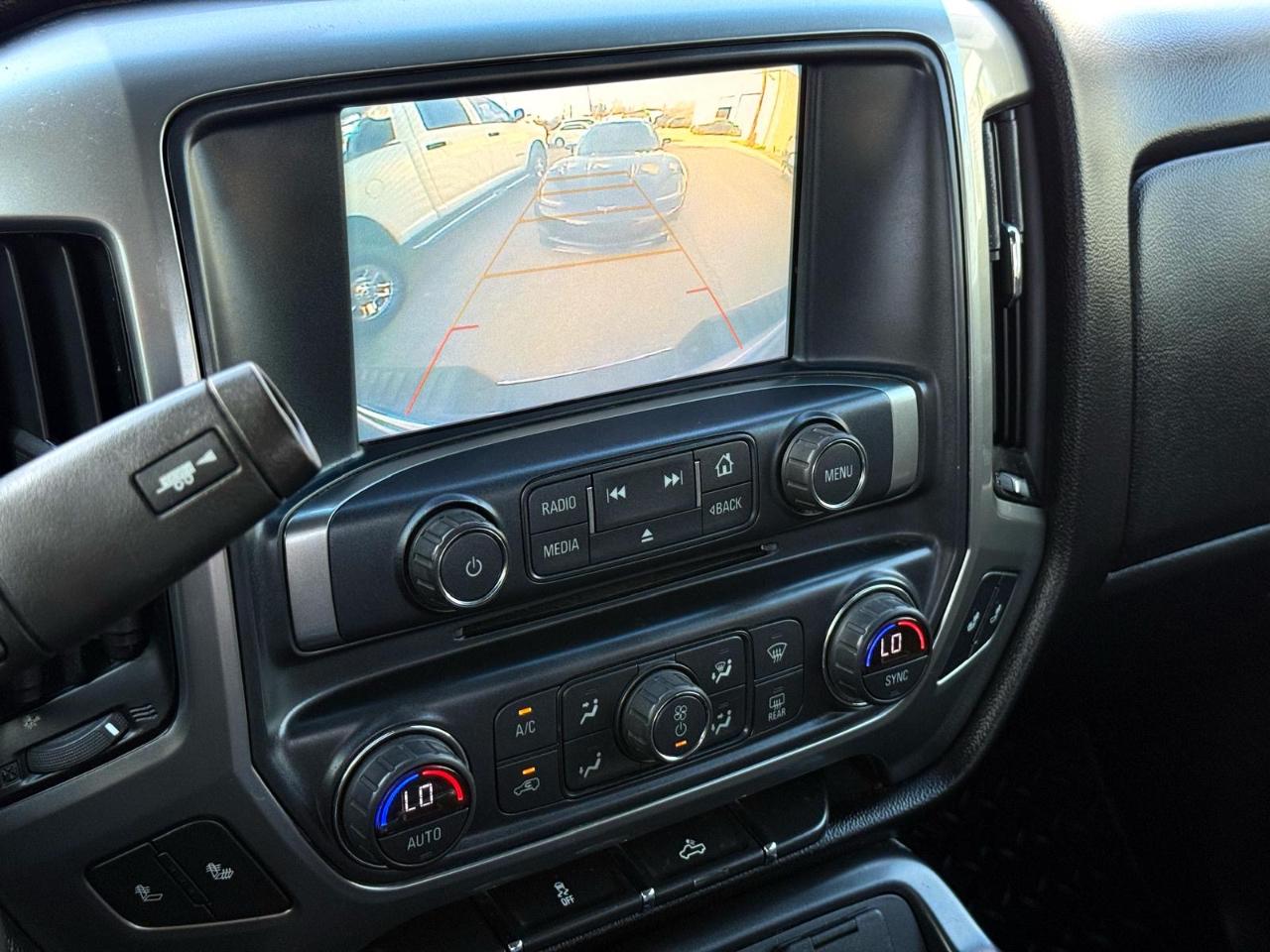 Chevrolet Silverado 1500 2WD Crew Cab 143.5" LT w/1LT 2018