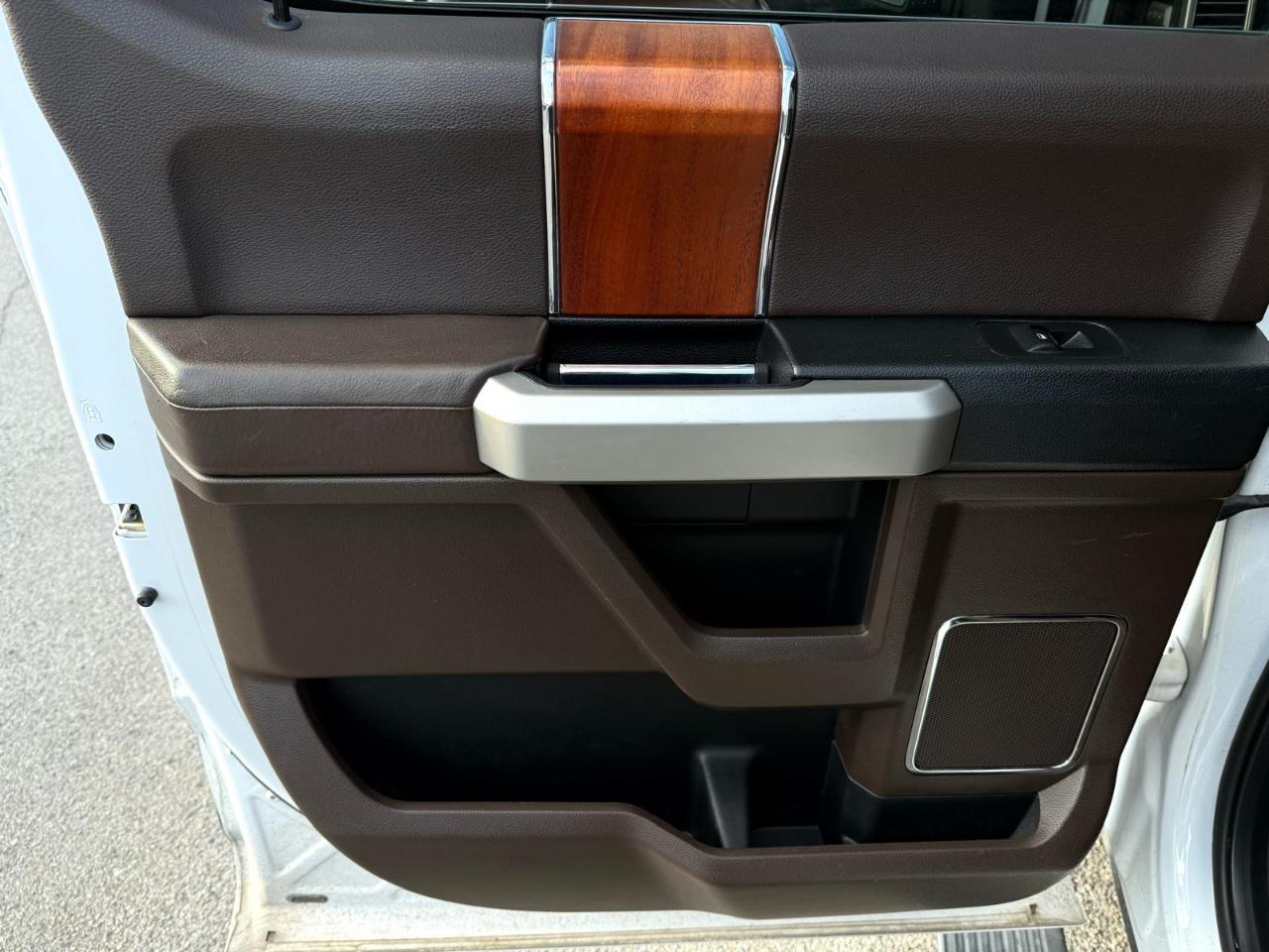 Ford F-150 King Ranch 4WD SuperCrew 5.5' Box 2017