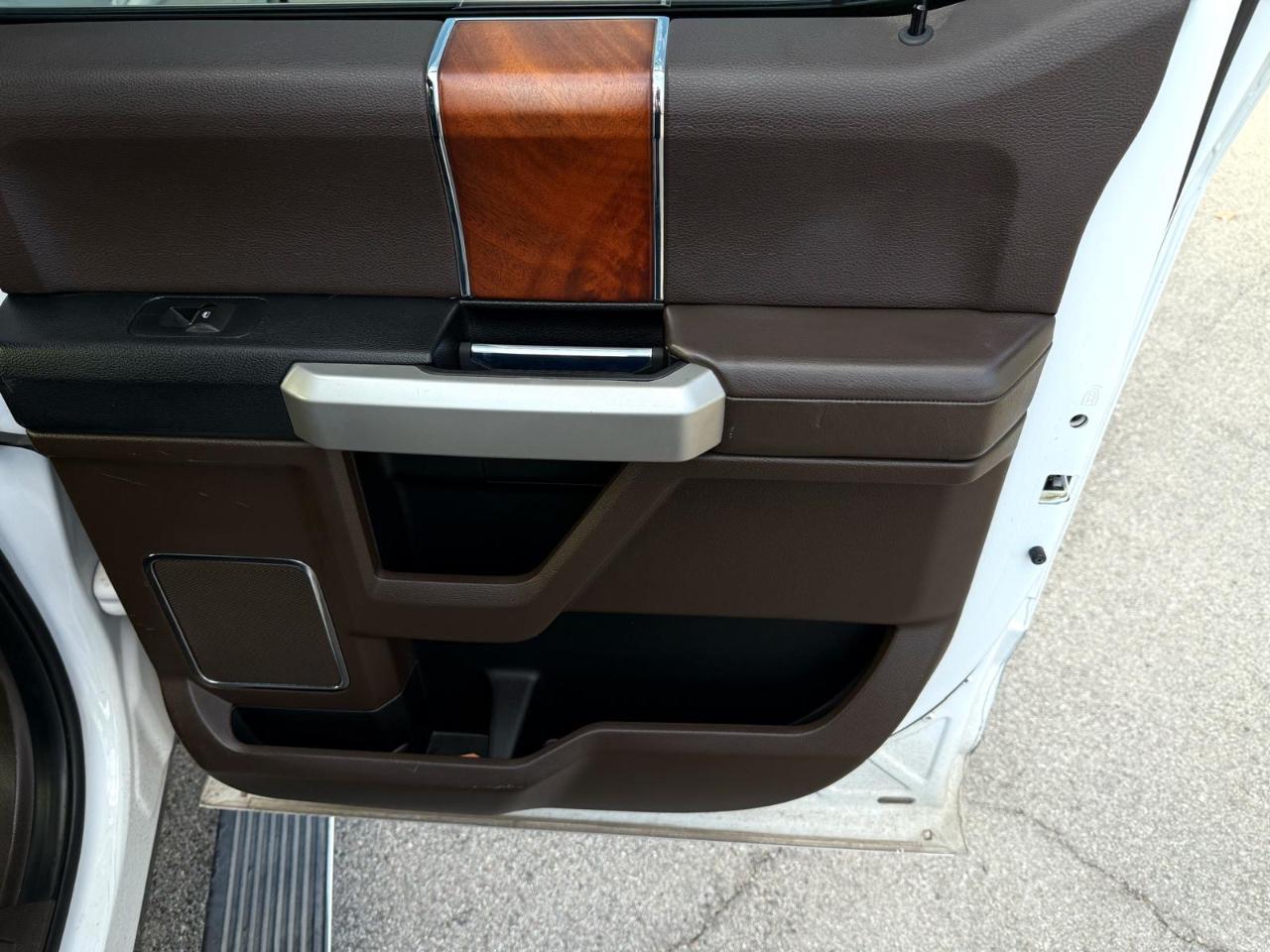 Ford F-150 King Ranch 4WD SuperCrew 5.5' Box 2017