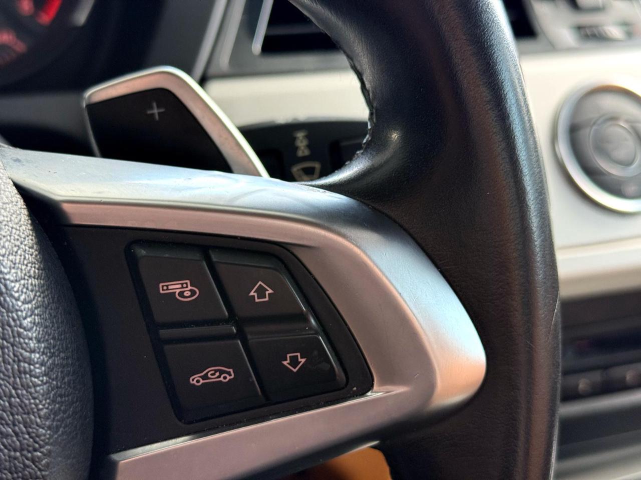 BMW Z4 2dr Roadster sDrive28i 2015