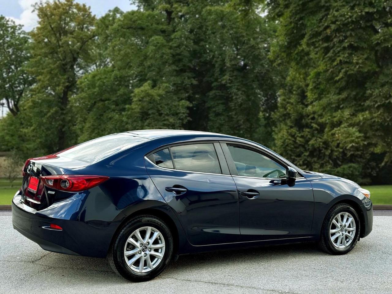 Mazda Mazda3 4-Door Sport Auto 2017