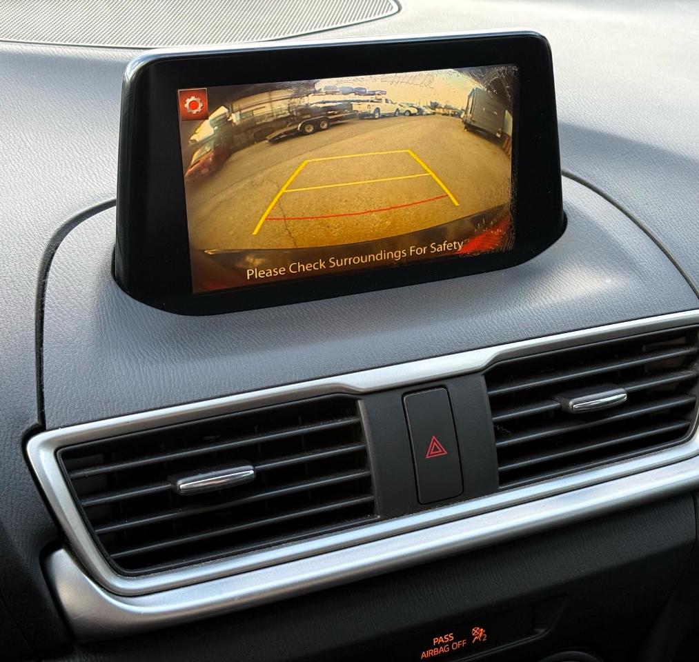 Mazda Mazda3 4-Door Sport Auto 2017