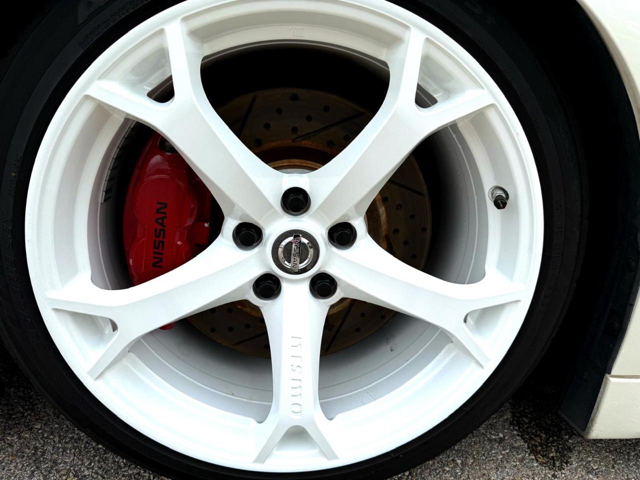 Nissan 370Z 2dr Cpe Manual NISMO 2013