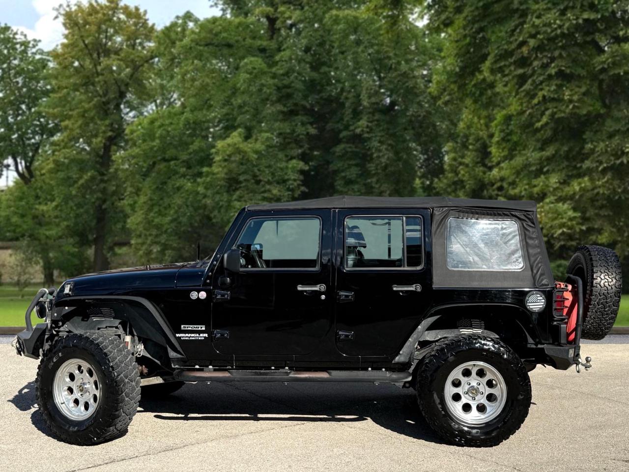 Jeep Wrangler Unlimited 4WD 4dr Sport 2013