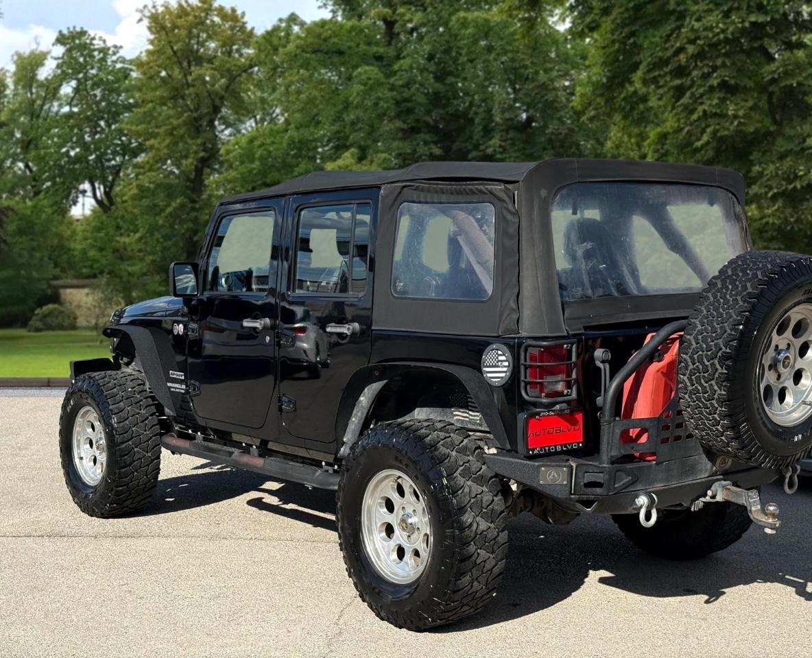 Jeep Wrangler Unlimited 4WD 4dr Sport 2013