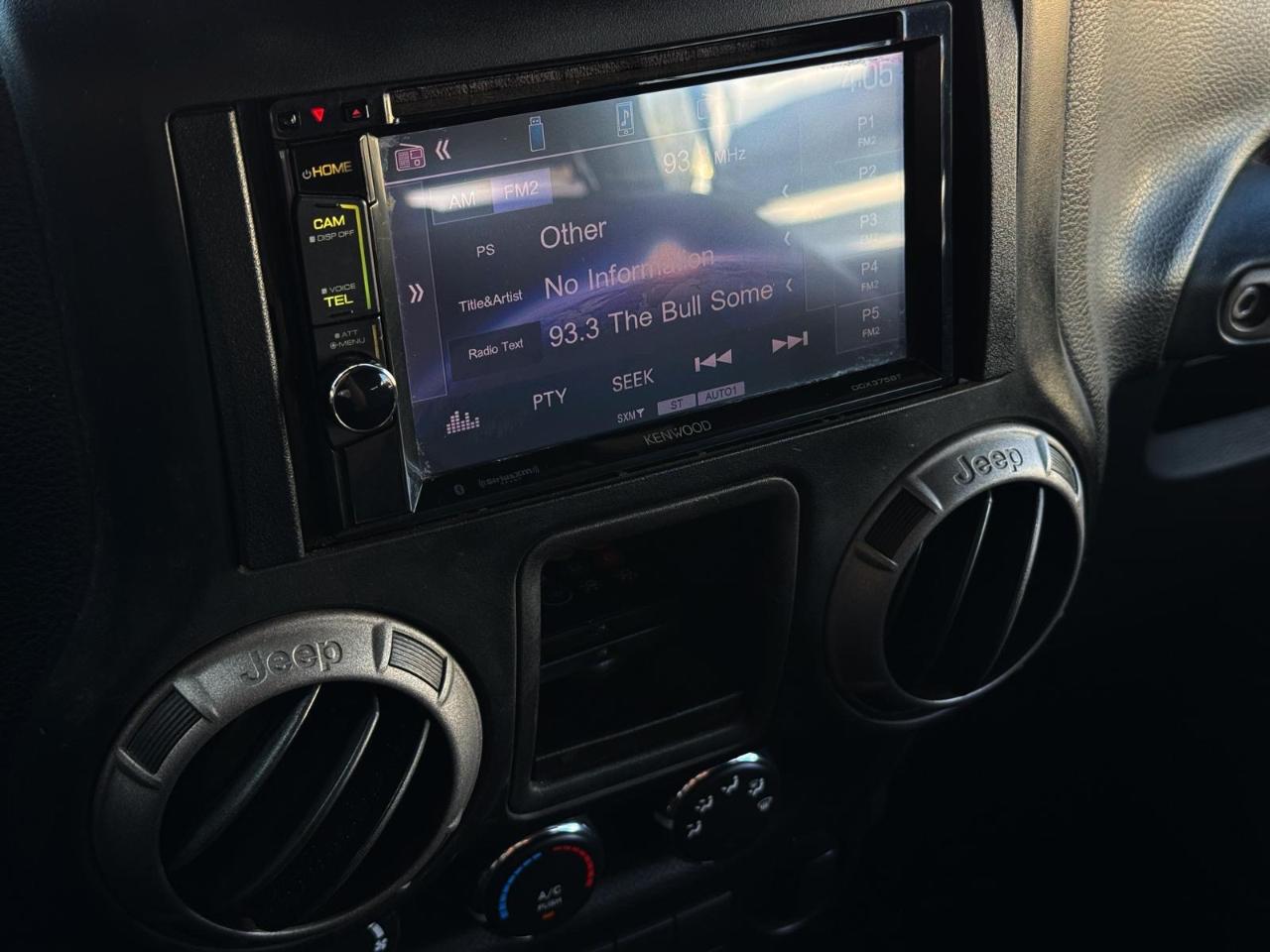 Jeep Wrangler Unlimited 4WD 4dr Sport 2013