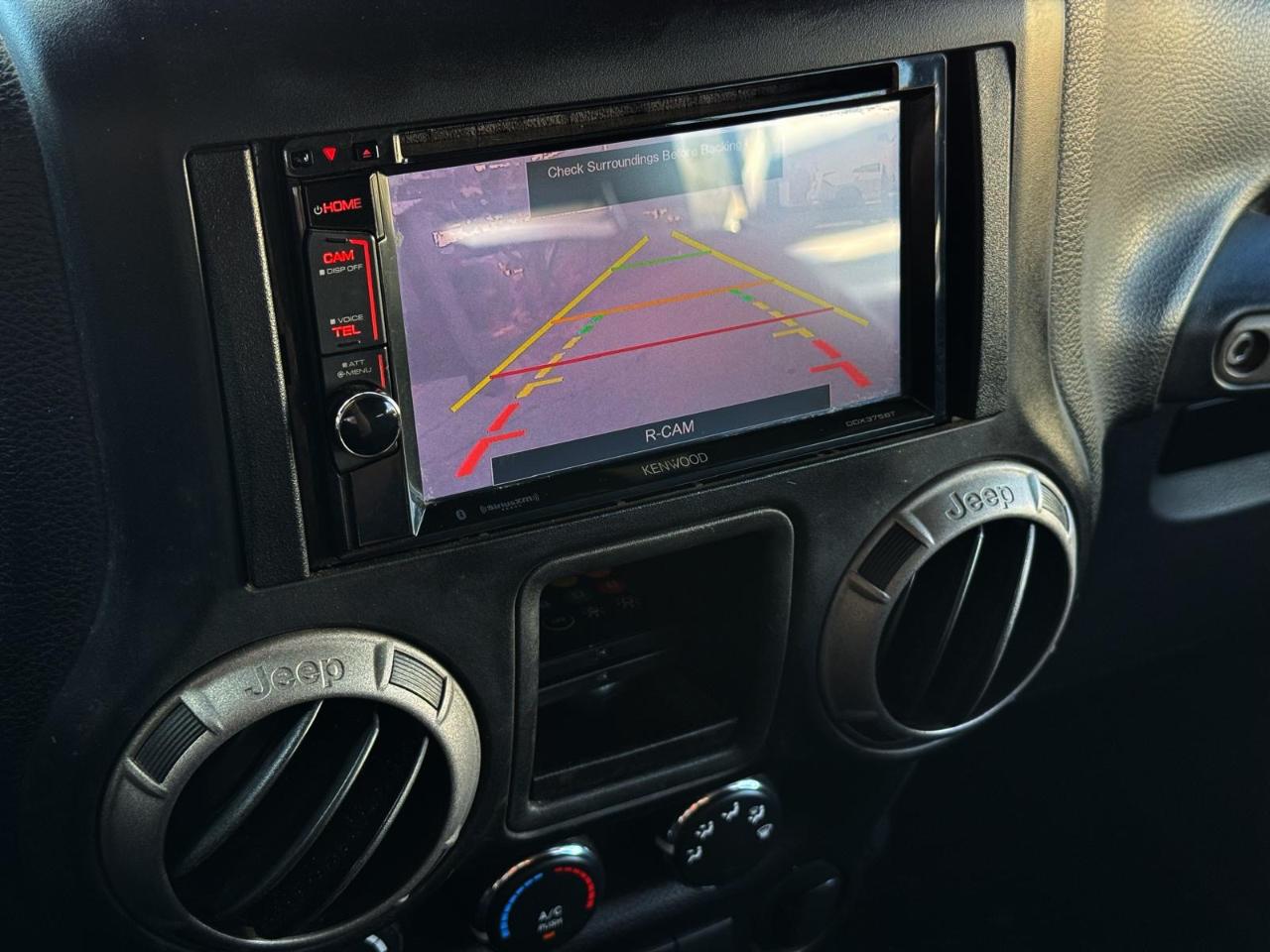 Jeep Wrangler Unlimited 4WD 4dr Sport 2013