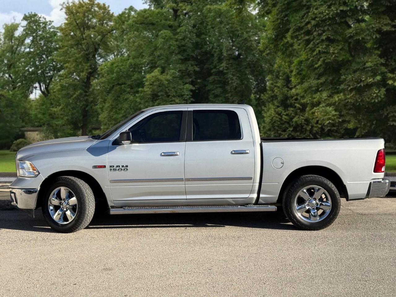 RAM 1500 2WD Crew Cab 140.5" Lone Star 2016