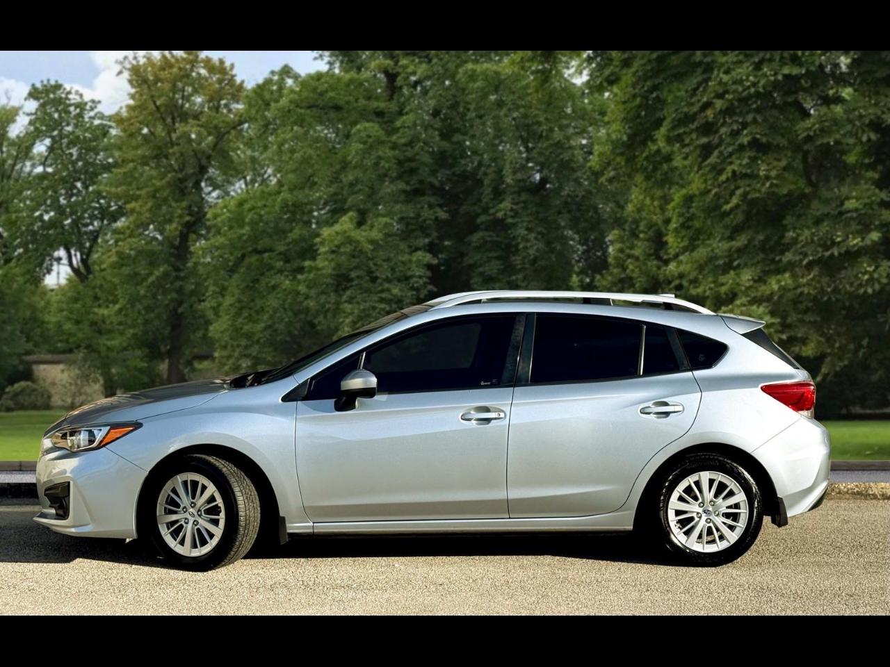 Subaru Impreza 2.0i Premium 5-door CVT 2017