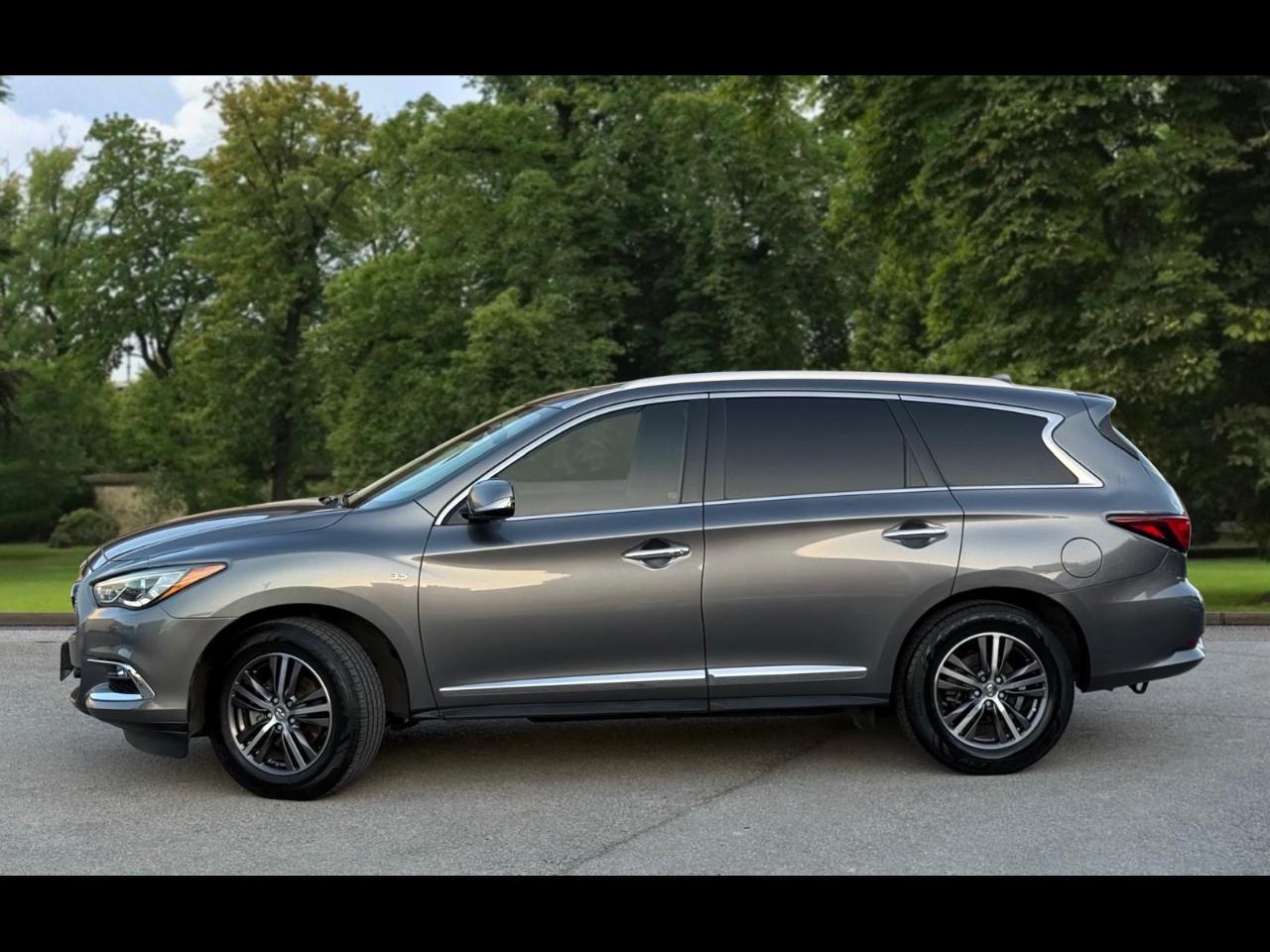 Infiniti QX60 LUXE FWD 2019