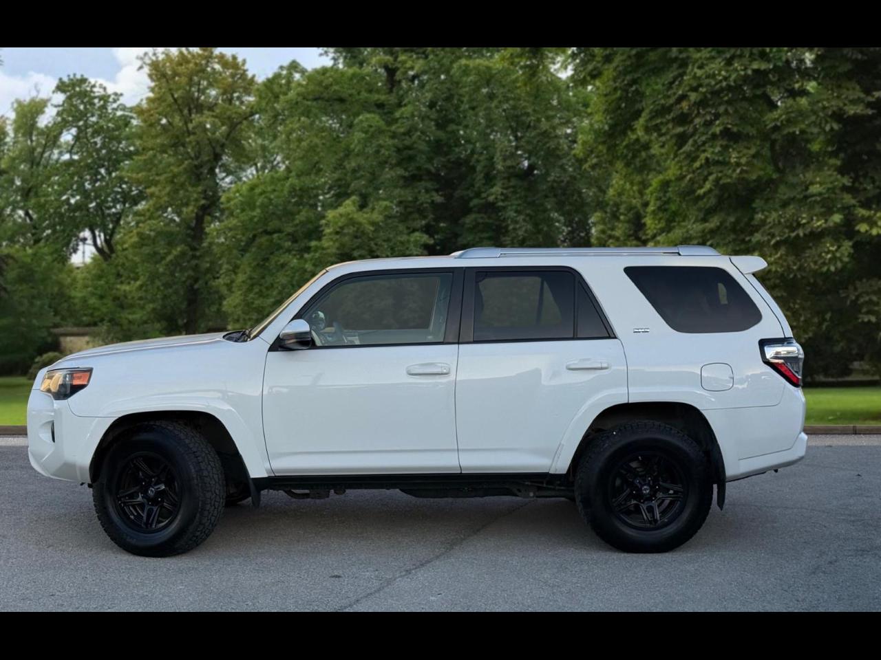 Toyota 4Runner 4WD 4dr V6 Trail Premium (Natl) 2015