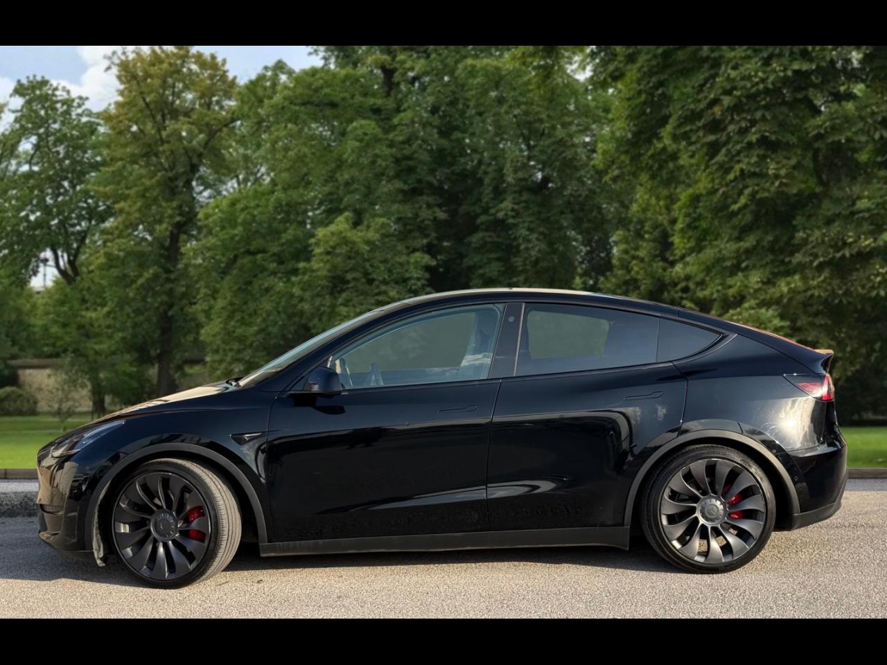 Tesla Model Y Performance AWD 2021