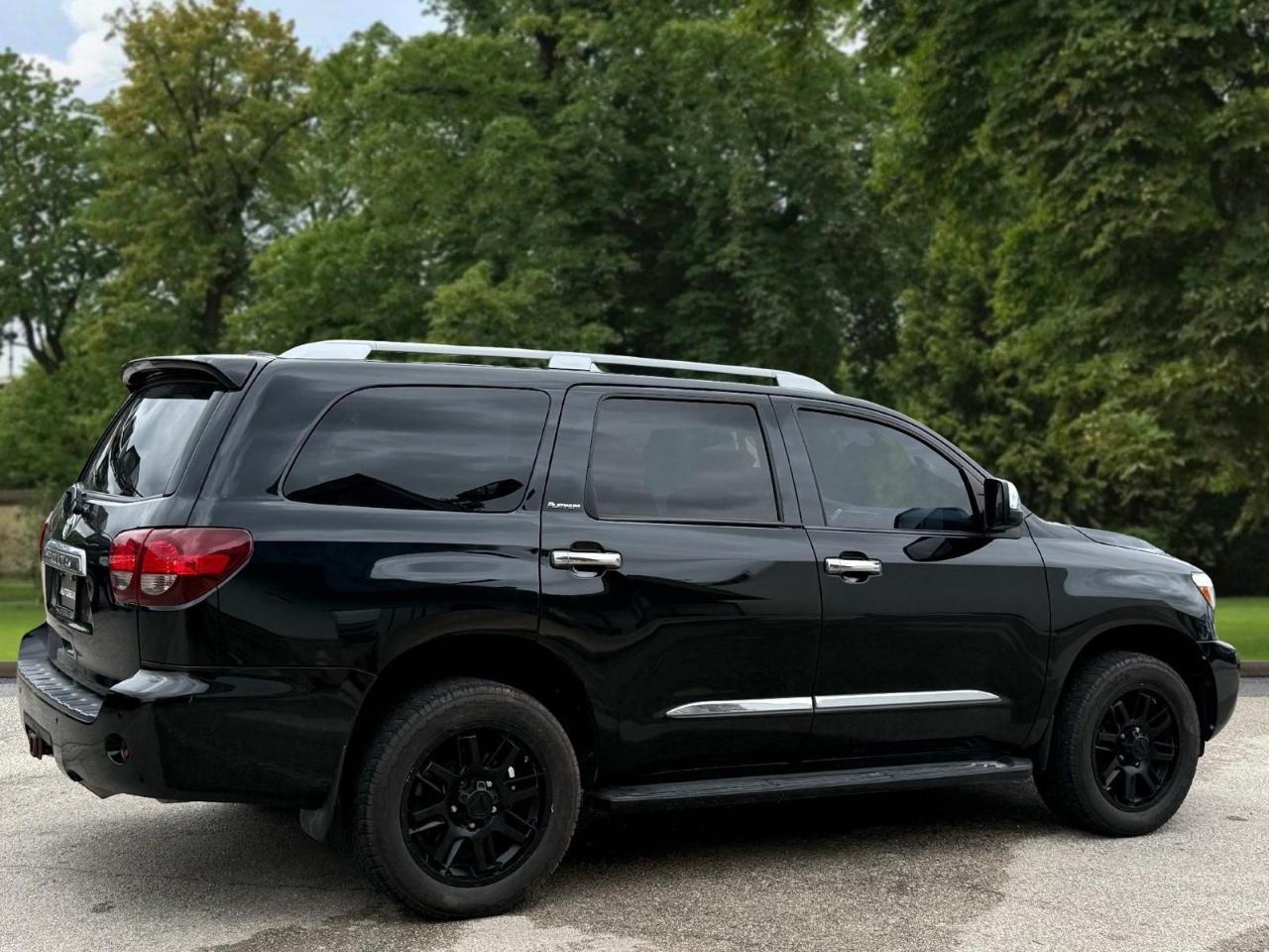 Toyota Sequoia Platinum RWD (Natl) 2018