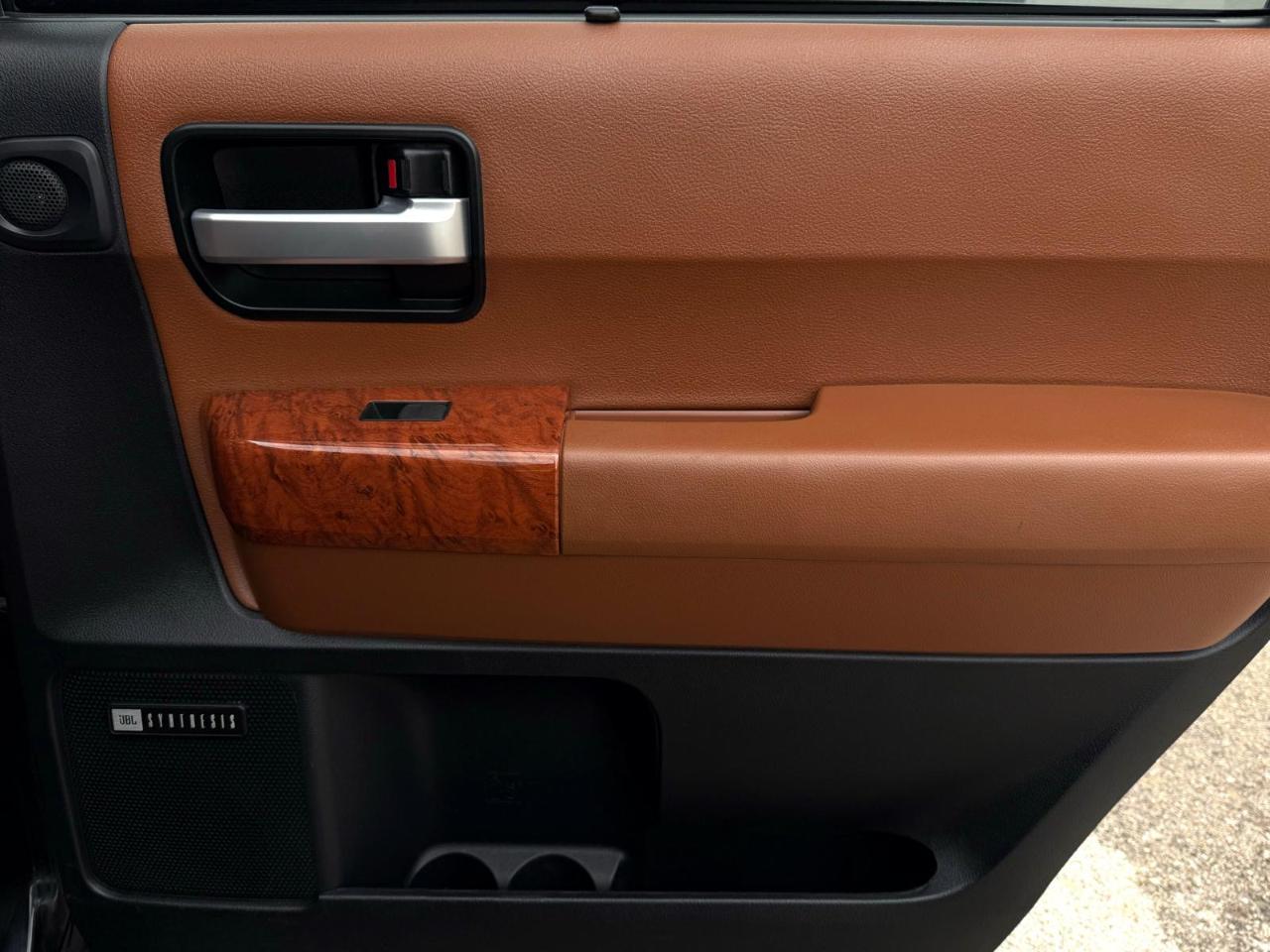 Toyota Sequoia Platinum RWD (Natl) 2018