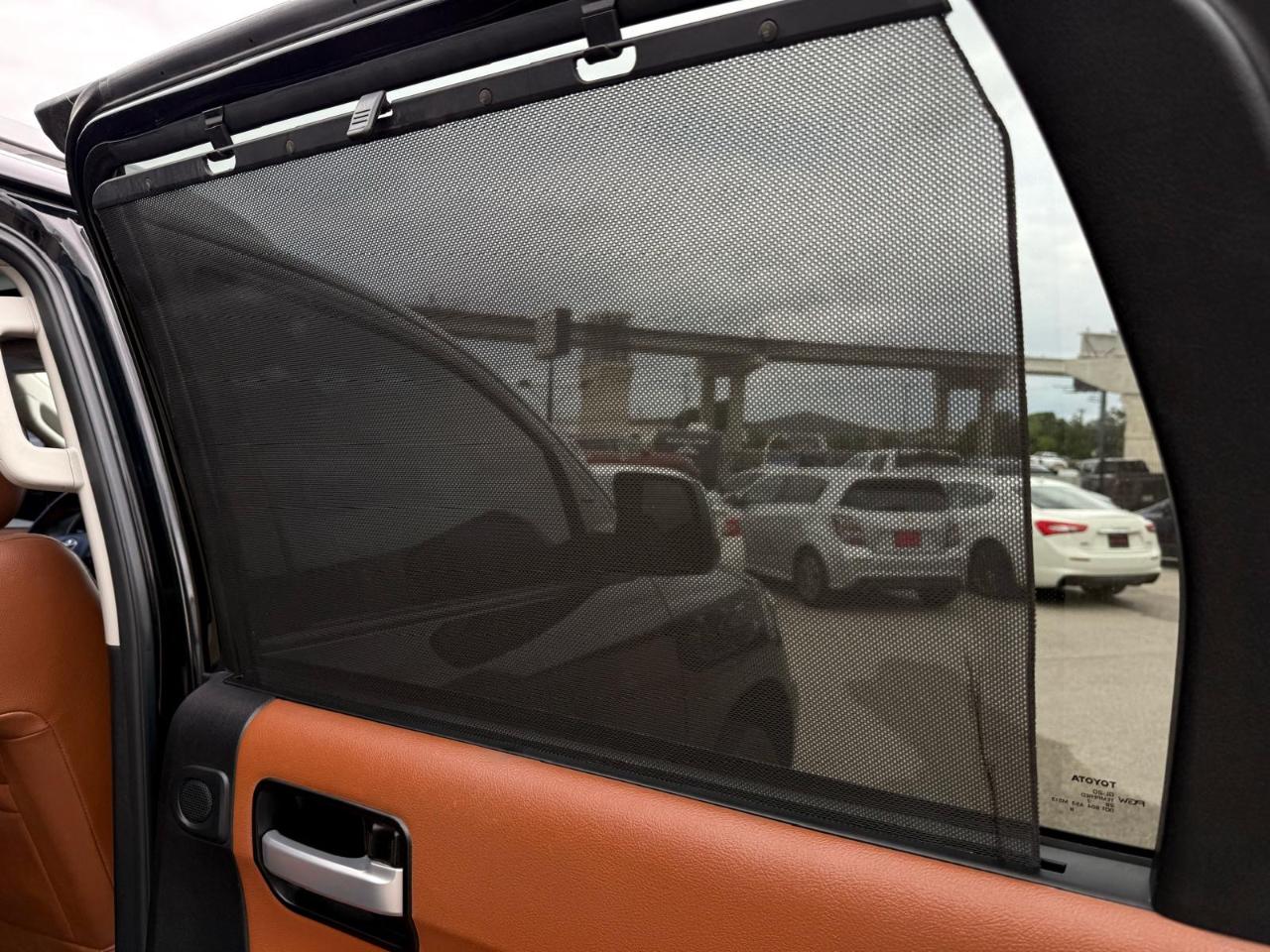 Toyota Sequoia Platinum RWD (Natl) 2018